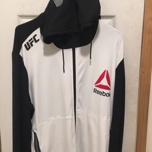 UFC XL zip up hoodie